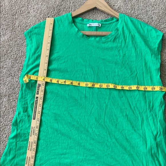 Zara Boxy Green Muscle Tee - Picture 4 of 5